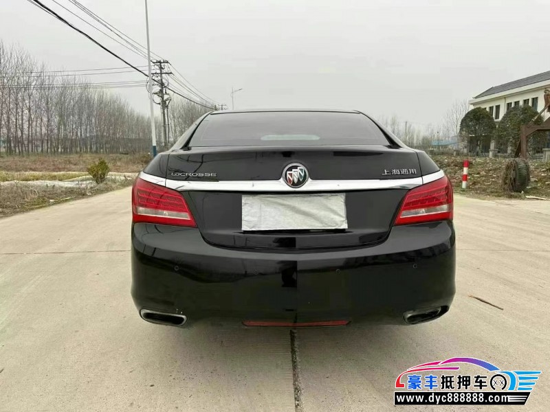 15年别克君越轿车抵押车出售