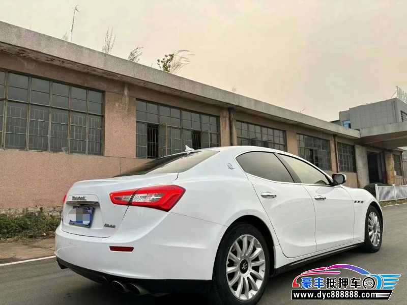 17年玛莎拉蒂Ghibli轿车抵押车出售