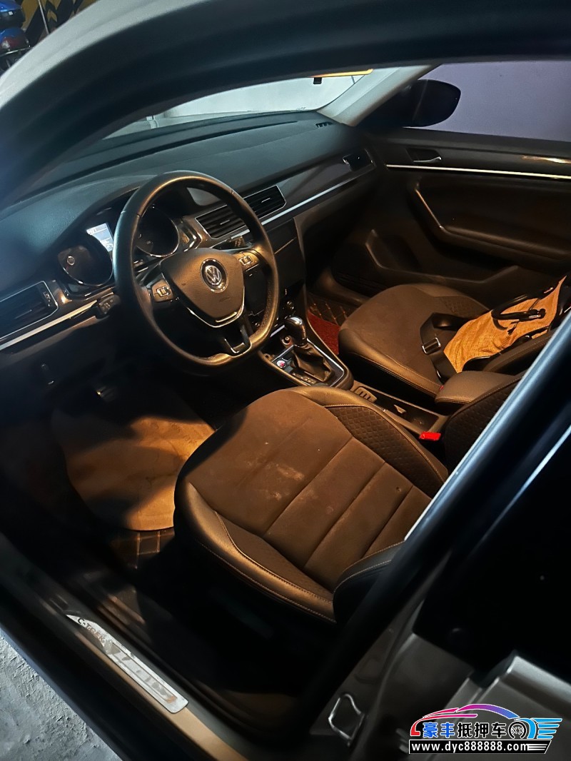 18年大众蔚领轿车抵押车出售