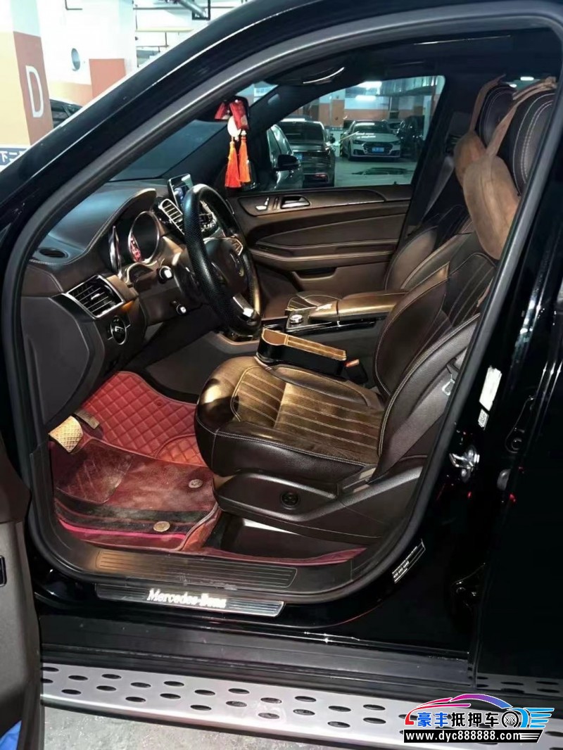 18年奔驰GLE轿车抵押车出售