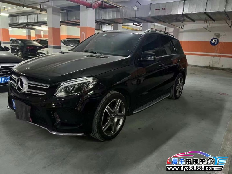 18年奔驰GLE轿车抵押车出售