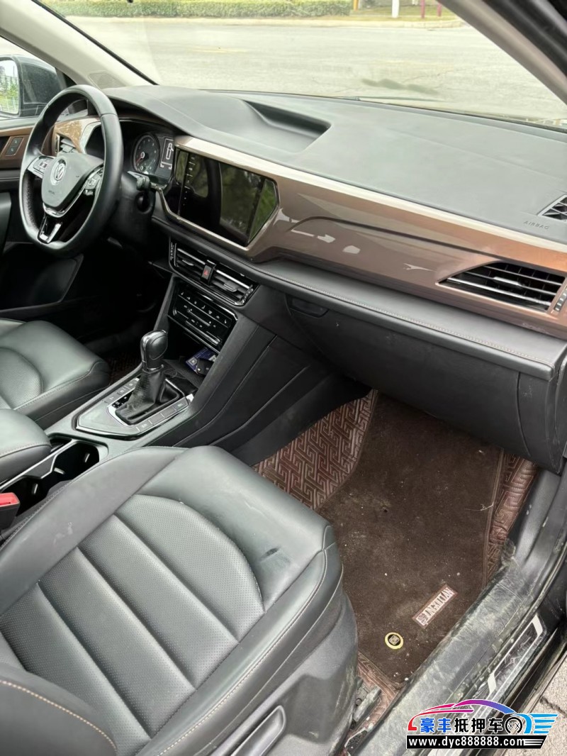 21年大众途岳轿车抵押车出售