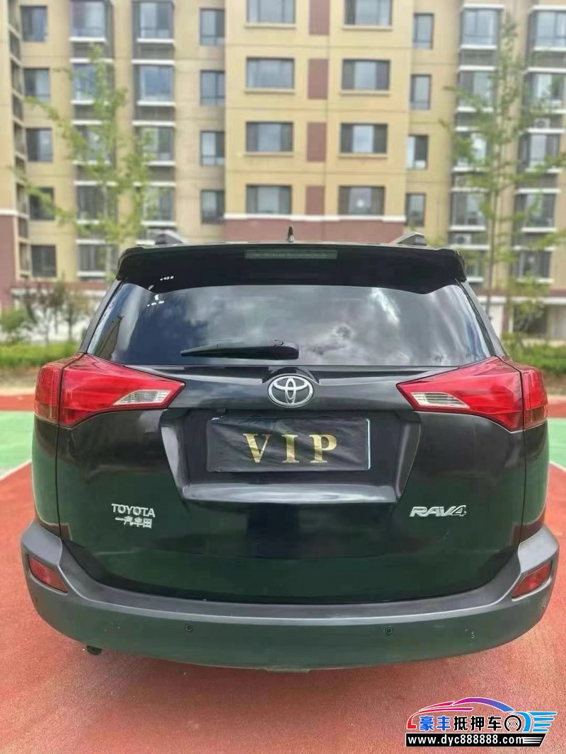 15年丰田RAV4轿车抵押车出售