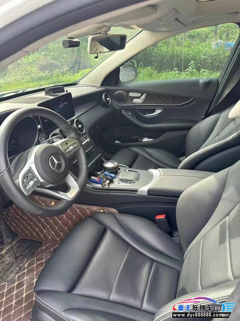 20年奔驰C轿车抵押车出售