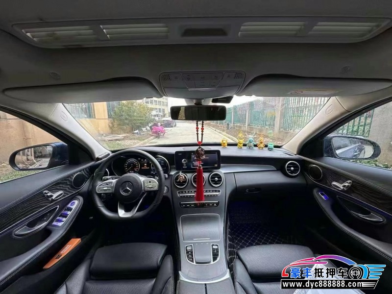 20年奔驰C轿车抵押车出售