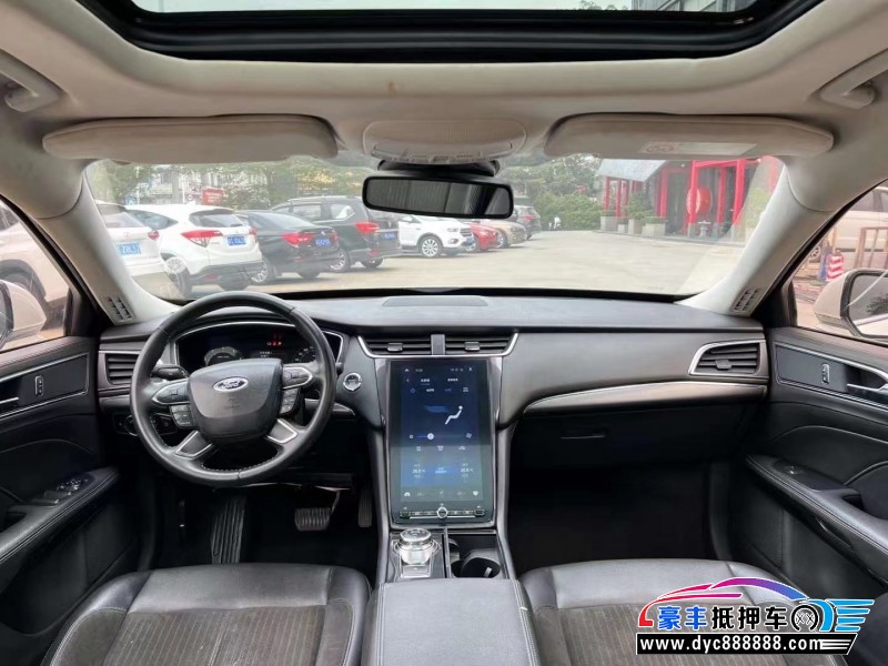 20年福特金牛座轿车抵押车出售