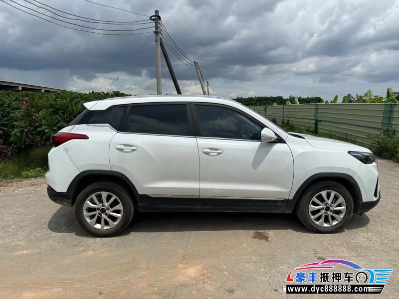 20年北京x3轿车抵押车出售