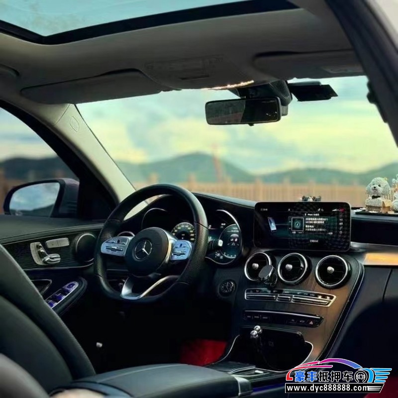 21年奔驰C轿车抵押车出售