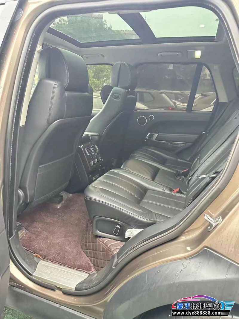 13年路虎揽胜行政轿车抵押车出售