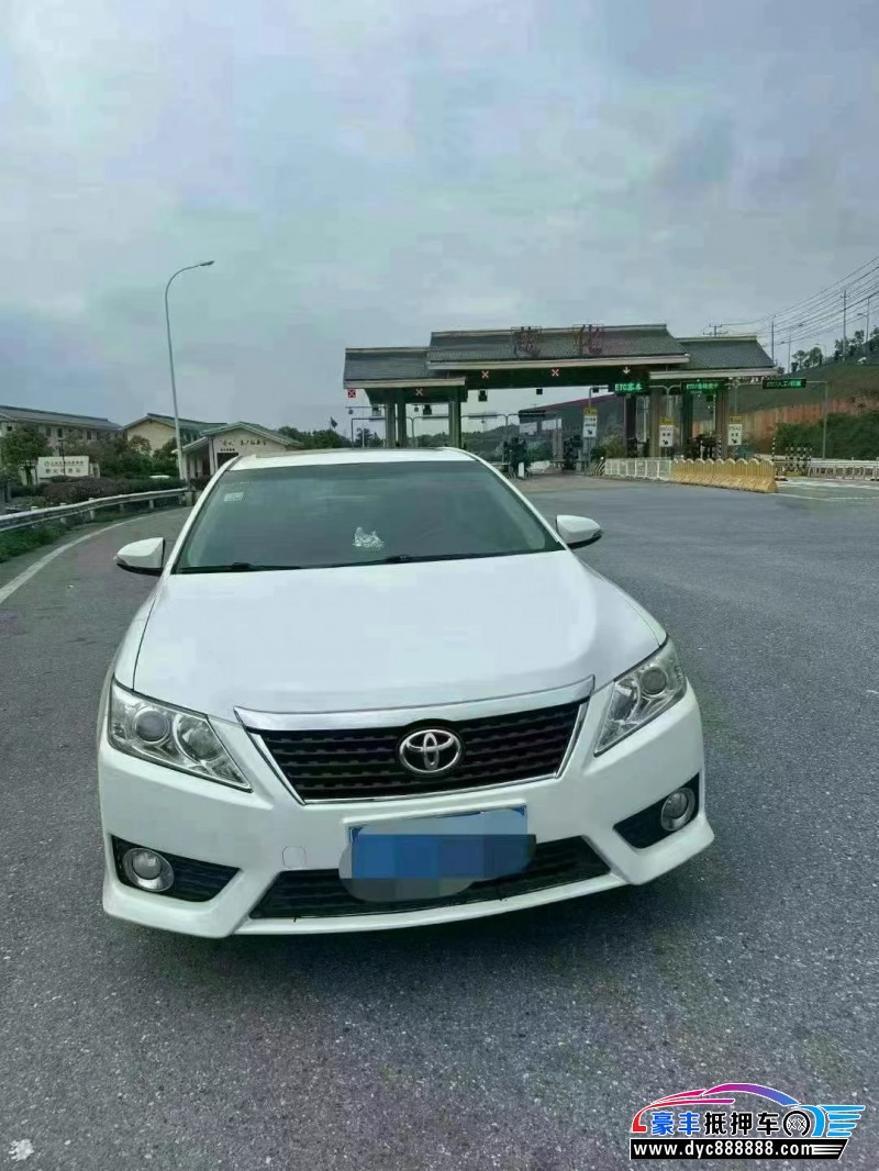 14年丰田凯美瑞轿车抵押车出售