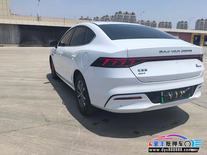 23年比亚迪秦轿车抵押车出售