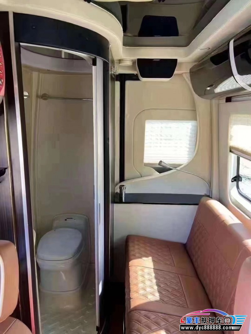 15年奔驰斯宾特轿车抵押车出售