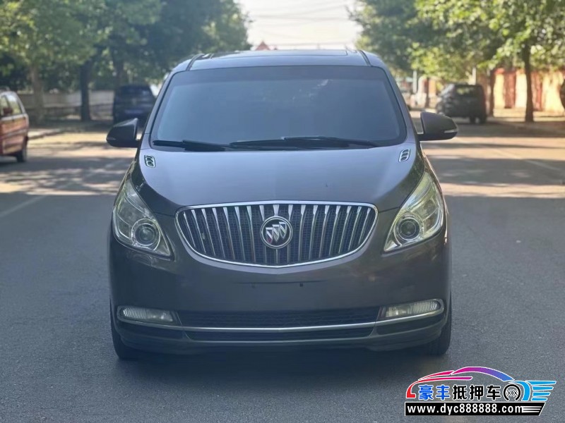15年别克GL8轿车抵押车出售