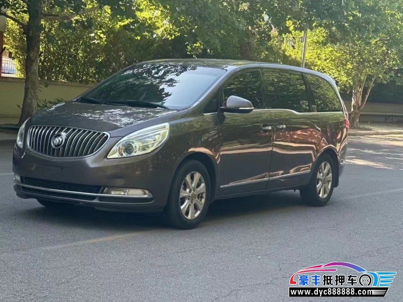 15年别克GL8轿车抵押车出售