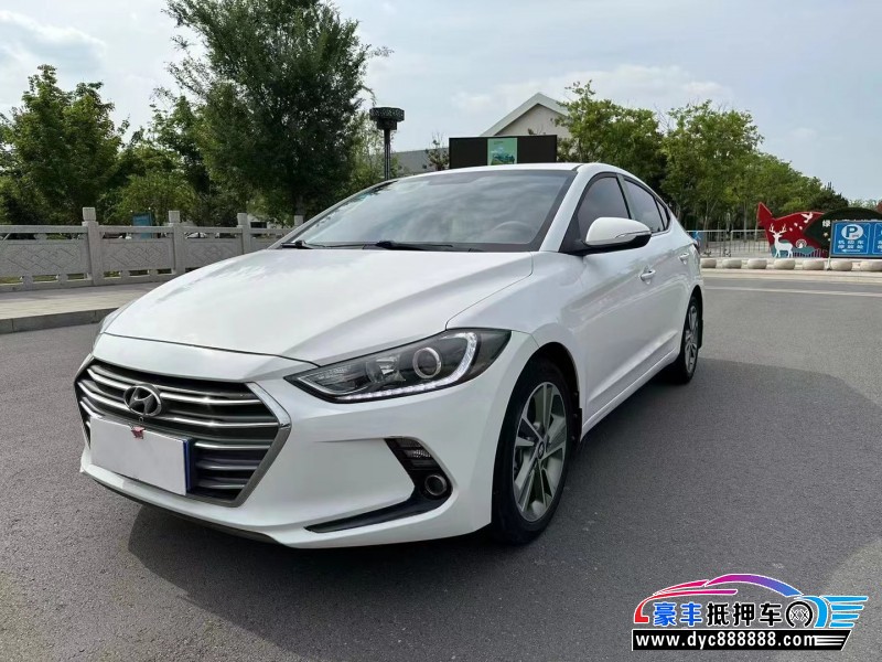 17年现代领动轿车抵押车出售