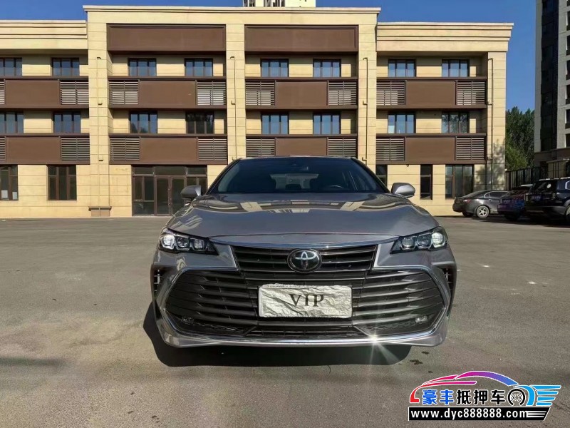 20年丰田亚洲龙轿车抵押车出售