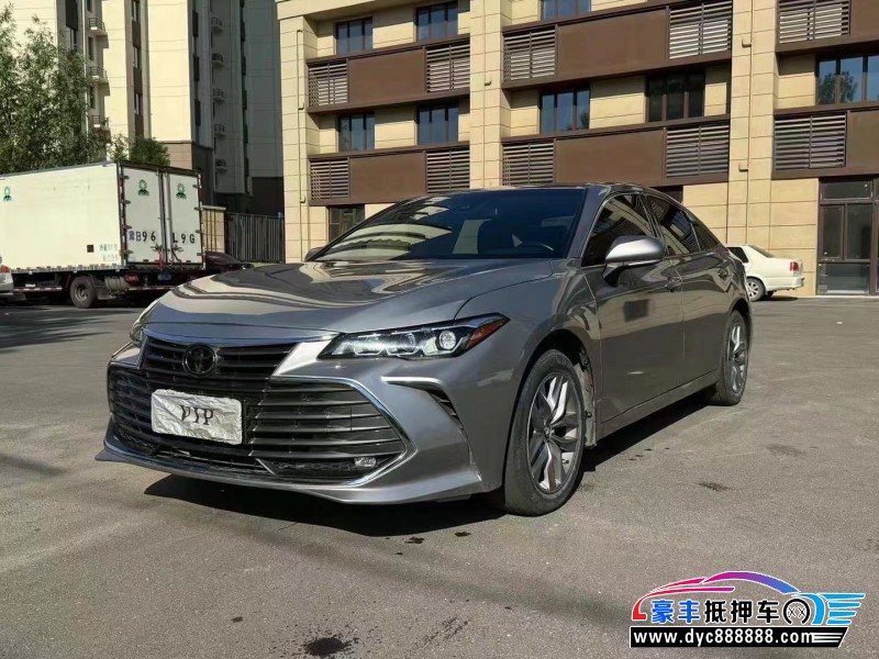 20年丰田亚洲龙轿车抵押车出售