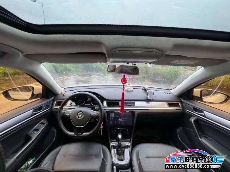 18年大众宝来轿车抵押车出售