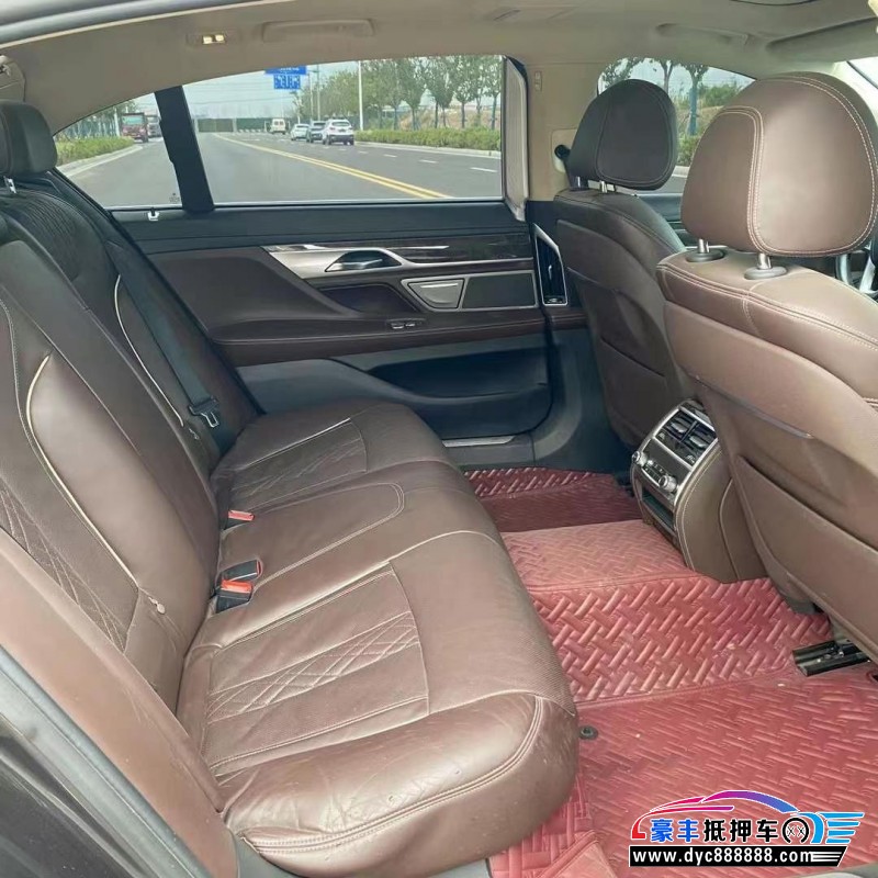 17年宝马7系轿车抵押车出售