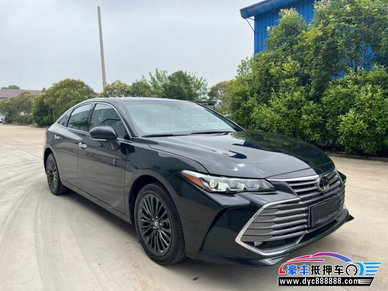 22年丰田亚洲龙轿车抵押车出售
