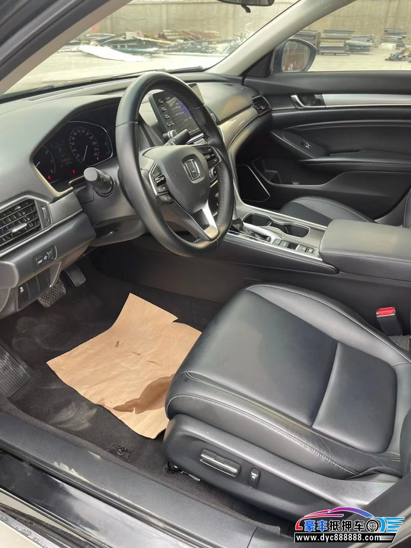 20年本田雅阁轿车抵押车出售