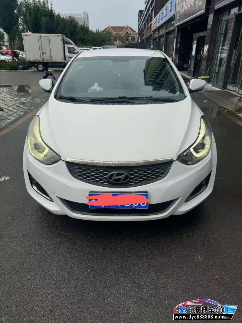 16年现代朗动轿车抵押车出售