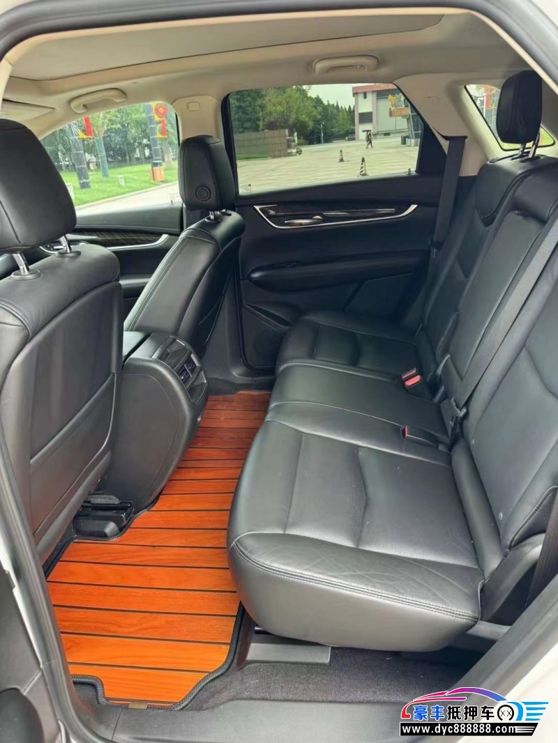 19年凯迪拉克XT5轿车抵押车出售