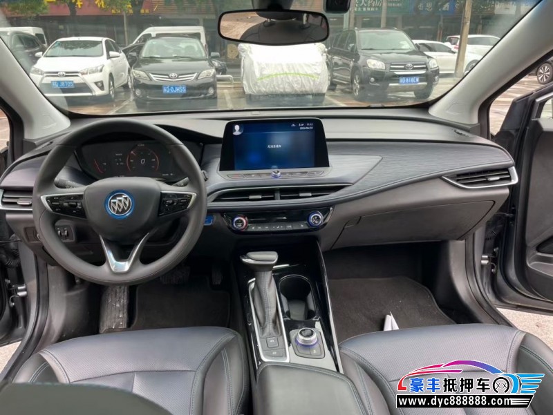 22年别克微蓝轿车抵押车出售