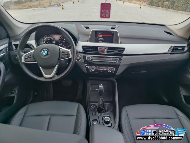 18年宝马X1轿车抵押车出售