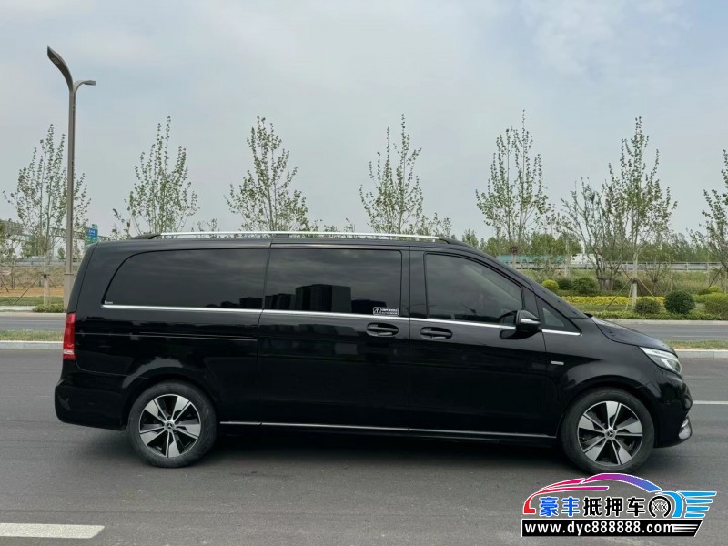 21年奔驰V轿车抵押车出售