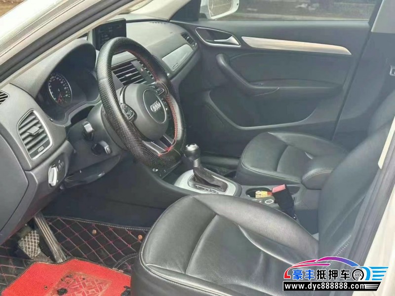 13年奥迪Q3轿车抵押车出售