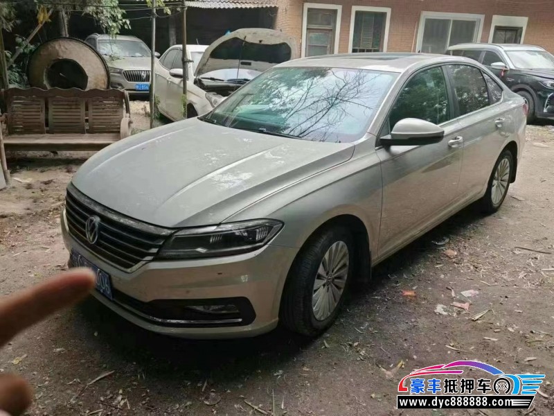 22年大众朗逸轿车抵押车出售