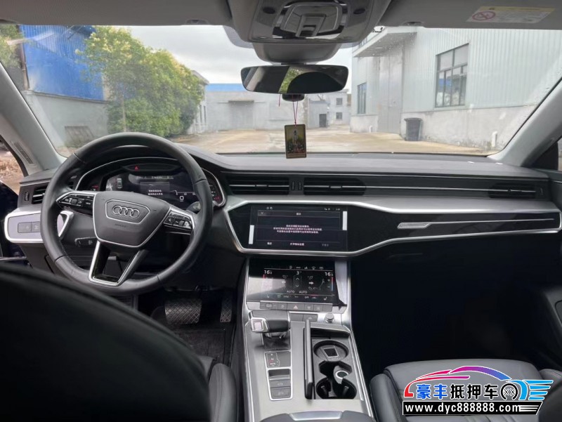 21年奥迪A7轿车抵押车出售