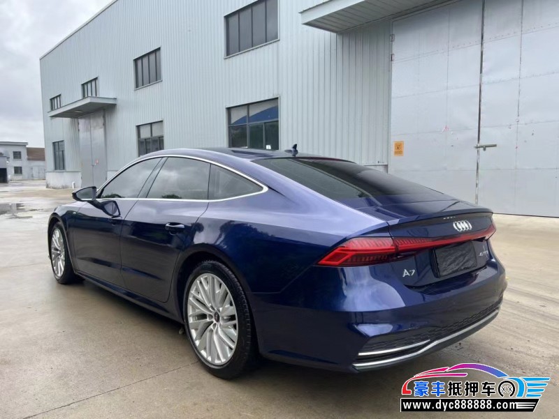 21年奥迪A7轿车抵押车出售