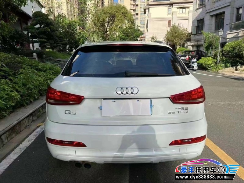 14年奥迪Q3轿车抵押车出售