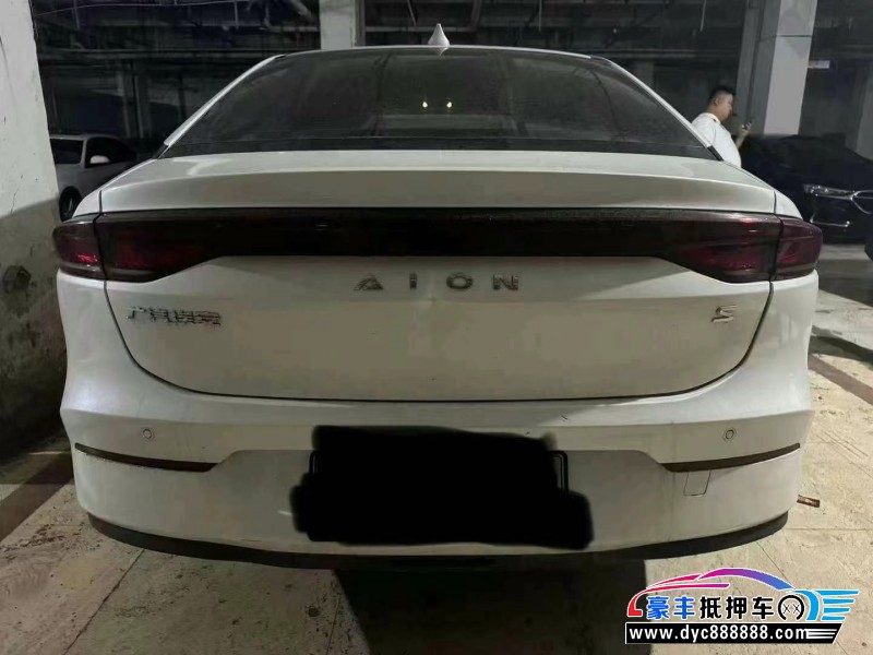 23年埃安炫轿车抵押车出售