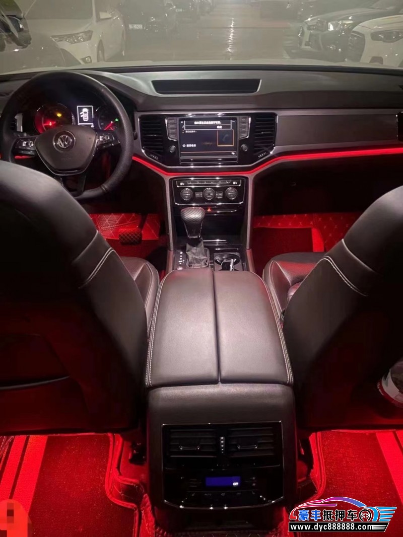 17年大众途昂轿车抵押车出售