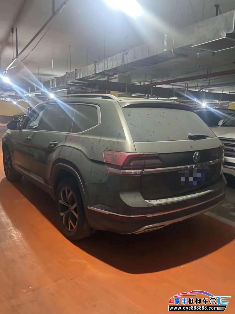 17年大众途昂轿车抵押车出售