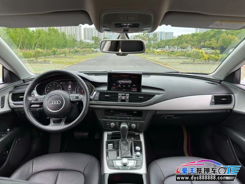 18年奥迪A7轿车抵押车出售