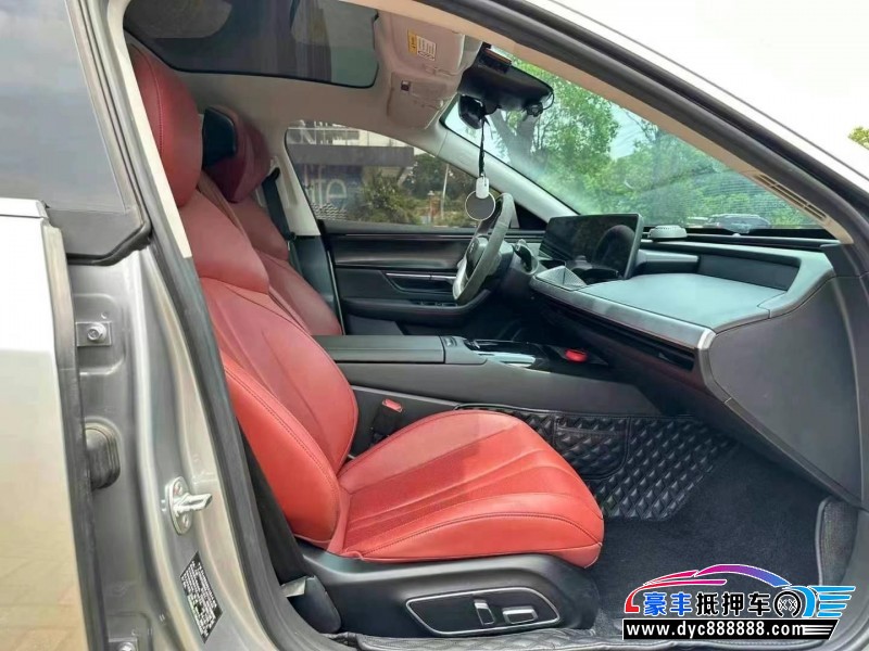 21年小鹏汽车P7轿车抵押车出售