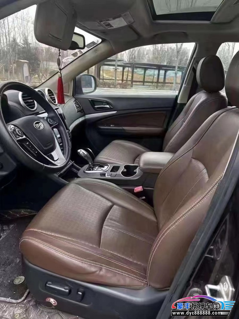 16年比亚迪S7轿车抵押车出售