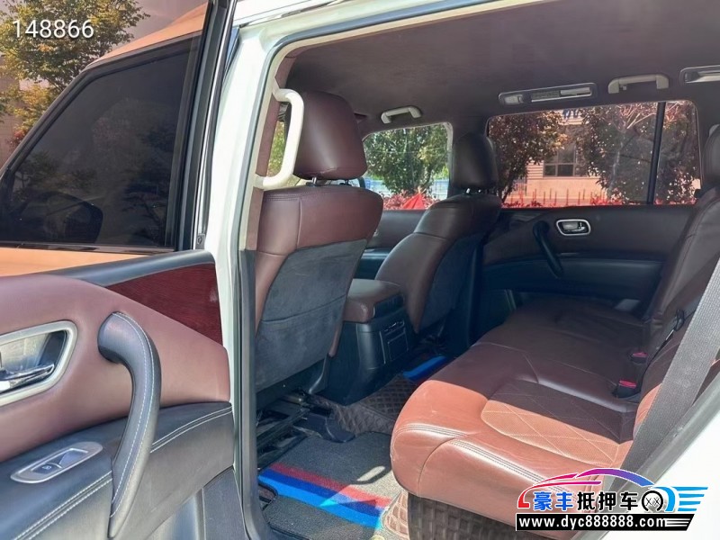 17年日产途乐轿车抵押车出售