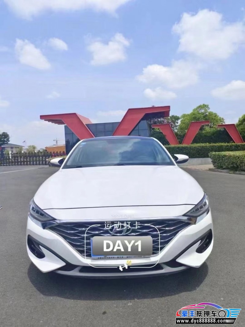 19年现代菲斯塔轿车抵押车出售