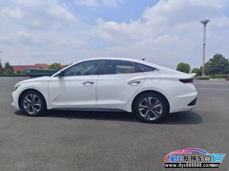 19年现代菲斯塔轿车抵押车出售