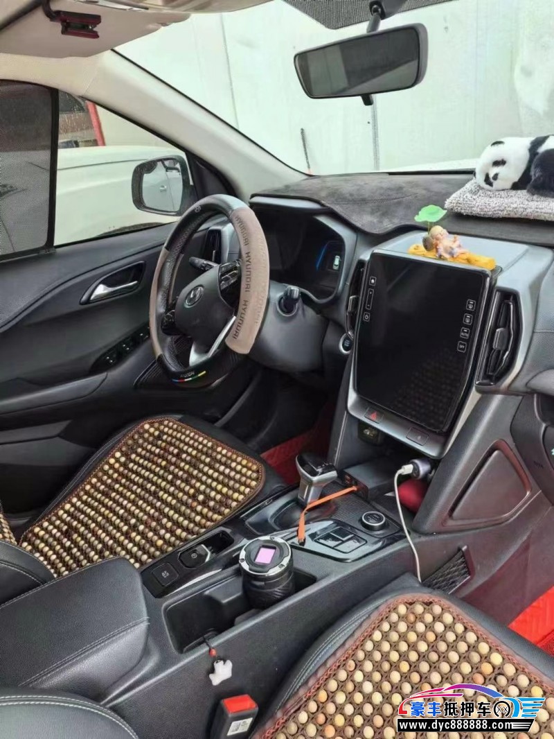 21年现代ix35轿车抵押车出售