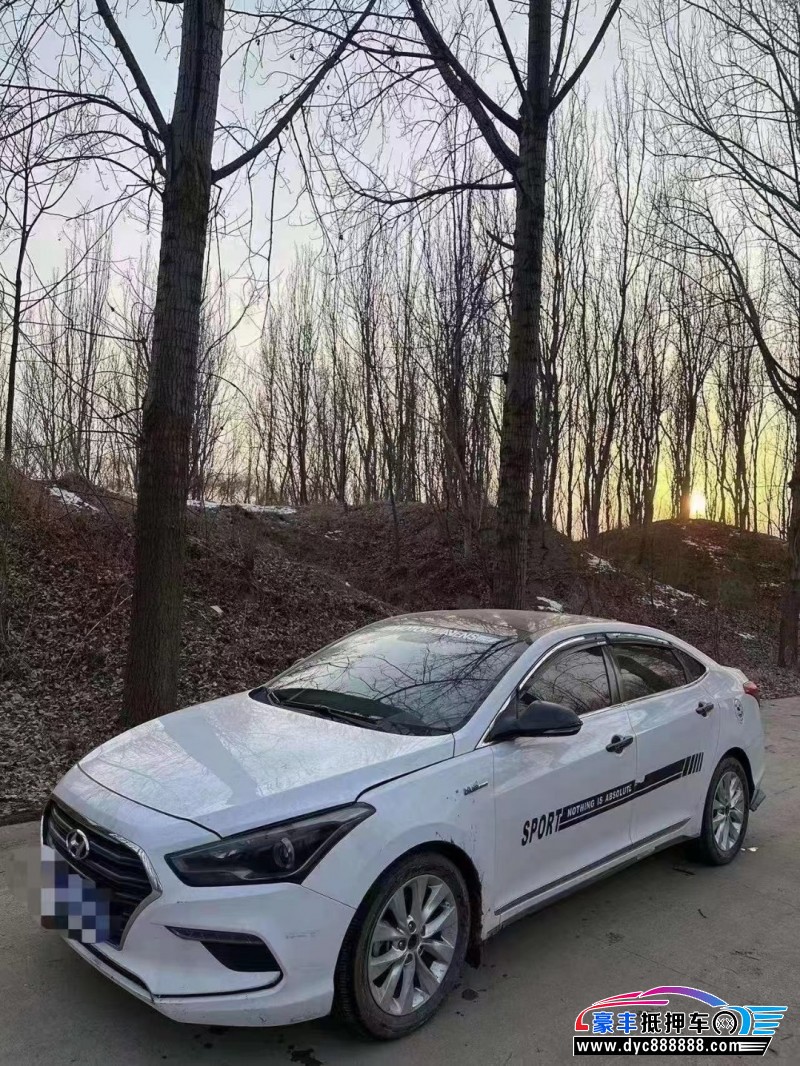 18年现代名图轿车抵押车出售