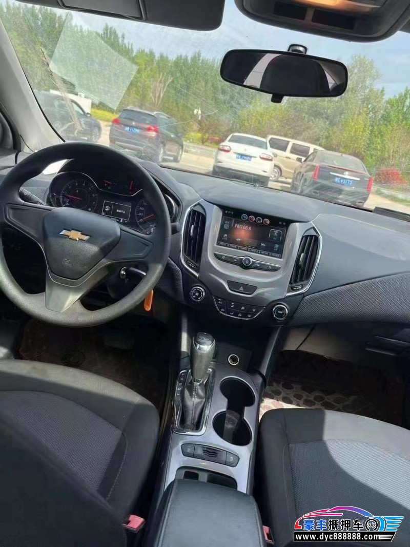 17年雪佛兰科鲁兹轿车抵押车出售