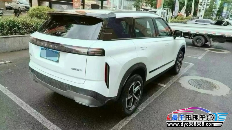 24年奇瑞探索轿车抵押车出售