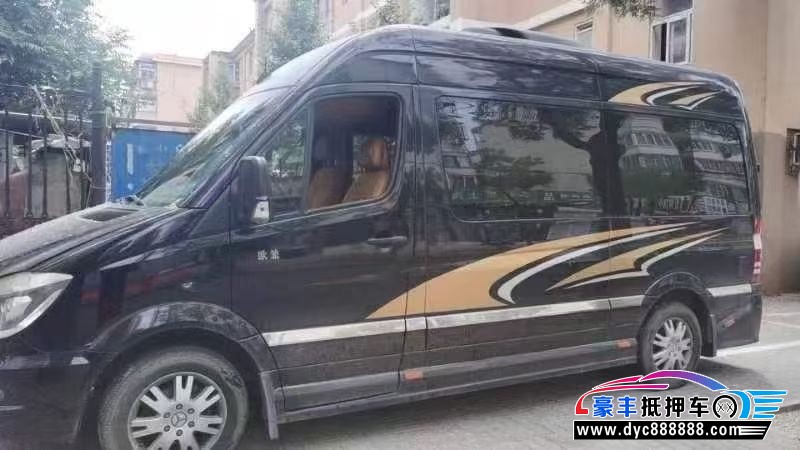 19年奔驰斯宾特轿车抵押车出售