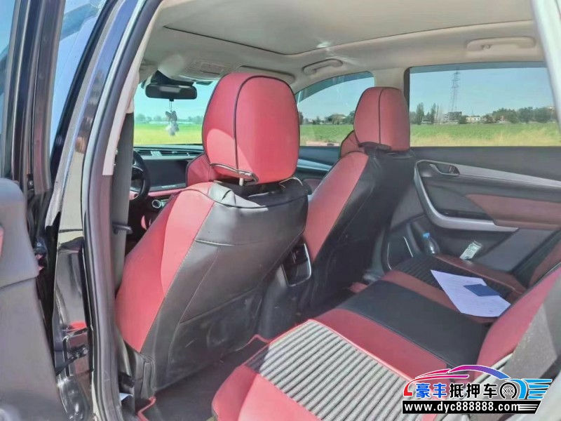 21年东风风神AX7轿车抵押车出售